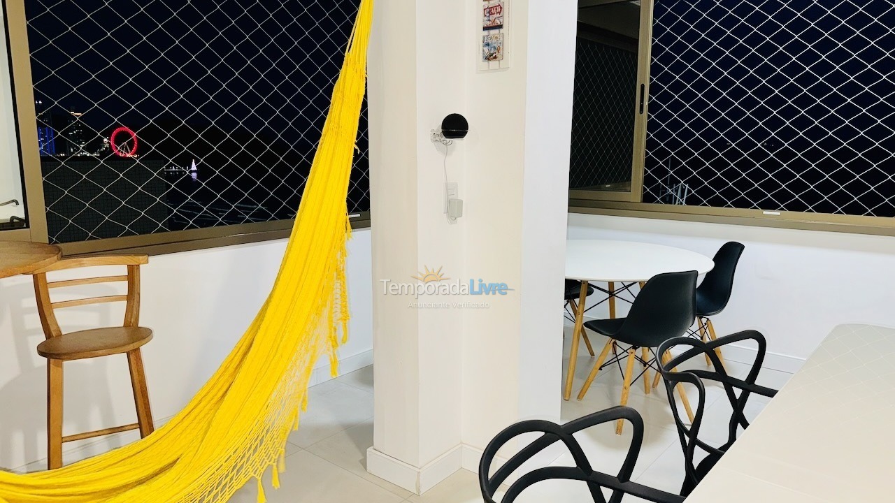 Apartamento para aluguel de temporada em Balneário Camboriú (Praia Central)