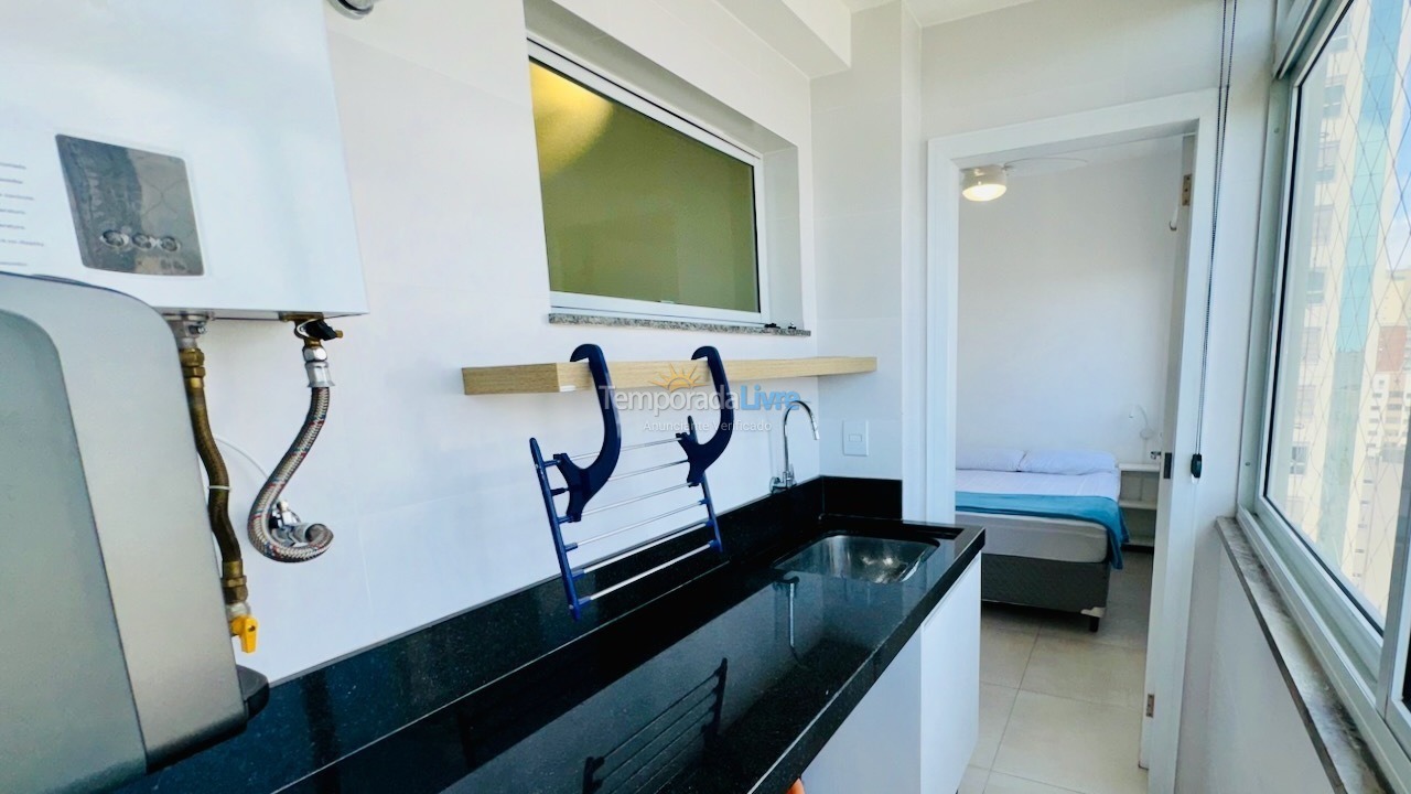 Apartamento para aluguel de temporada em Balneário Camboriú (Praia Central)