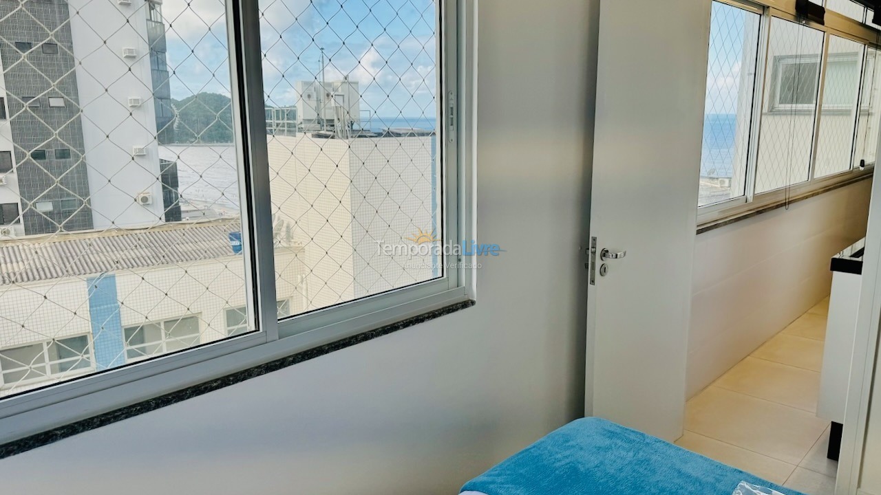 Apartamento para aluguel de temporada em Balneário Camboriú (Praia Central)