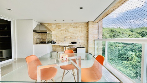 Asturias Nuevo Frente al Mar con Balcón Gourmet y Aire Acondicionado