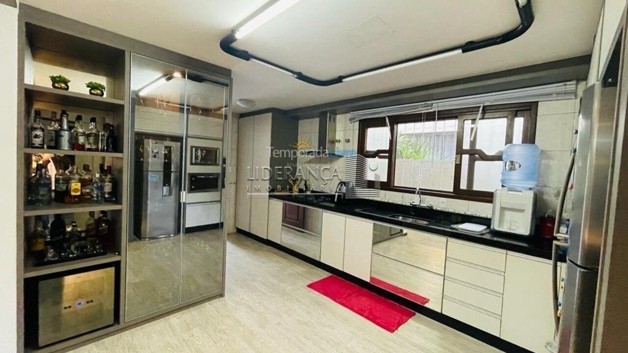 Casa para alquiler de vacaciones em Florianópolis (Corrego Grande)