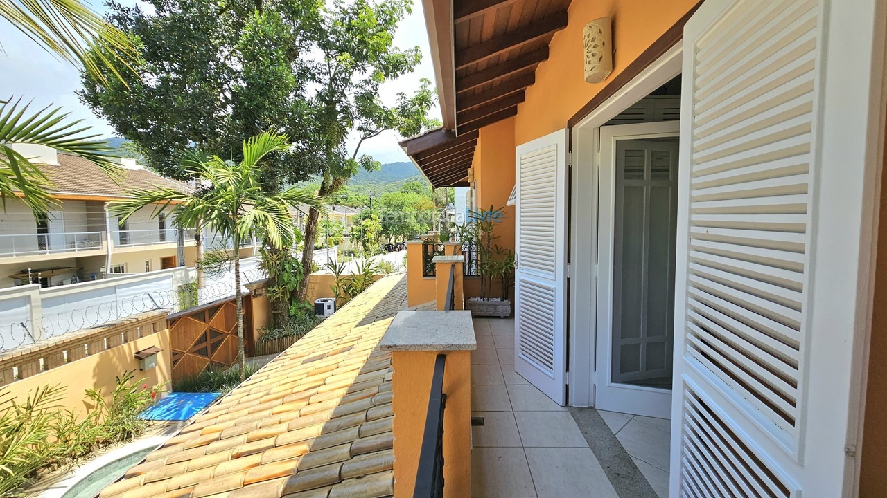 Casa para alquiler de vacaciones em São Sebastião (Juquehy)