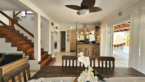 Hermosa casa a 50 metros de la playa.