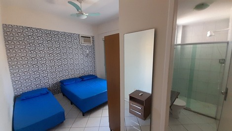 Hermoso apartamento con Wi-Fi a 370 m de Praia do Morro y Marlim Azul