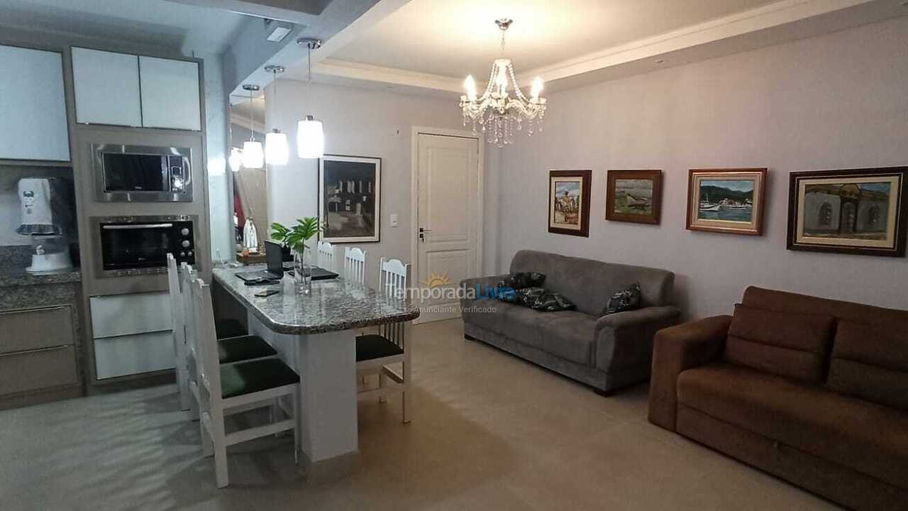 Apartment for vacation rental in Bombinhas (Canto Grande)