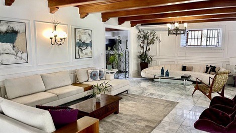 MANSÃO CENTENÁRIA EM MEIO A FLORESTA - Eventos e hospedagem