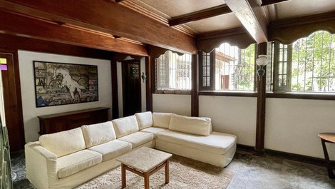 MANSÃO CENTENÁRIA EM MEIO A FLORESTA - Eventos e hospedagem