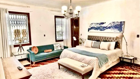 MANSÃO CENTENÁRIA EM MEIO A FLORESTA - Eventos e hospedagem