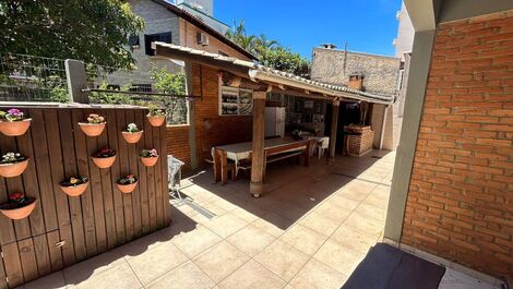 Comfortable House in Bombas