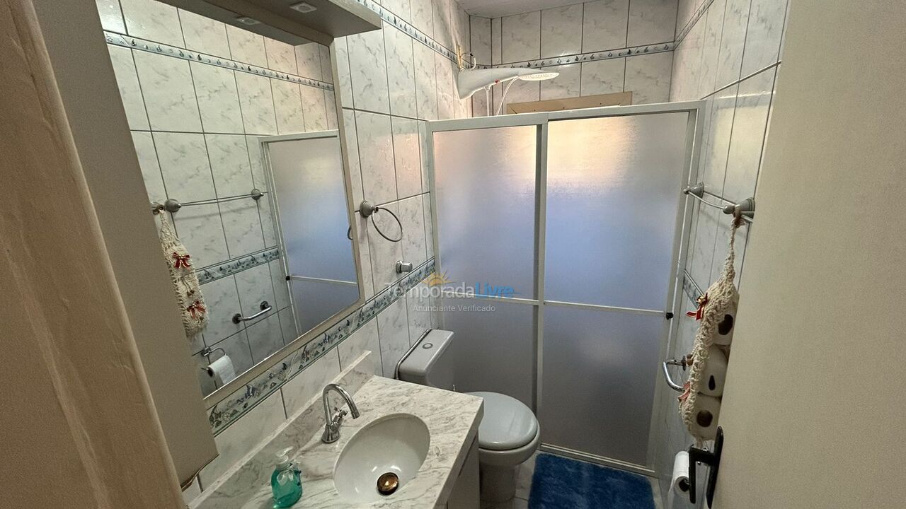 House for vacation rental in Bombinhas (Praia de Bombas)