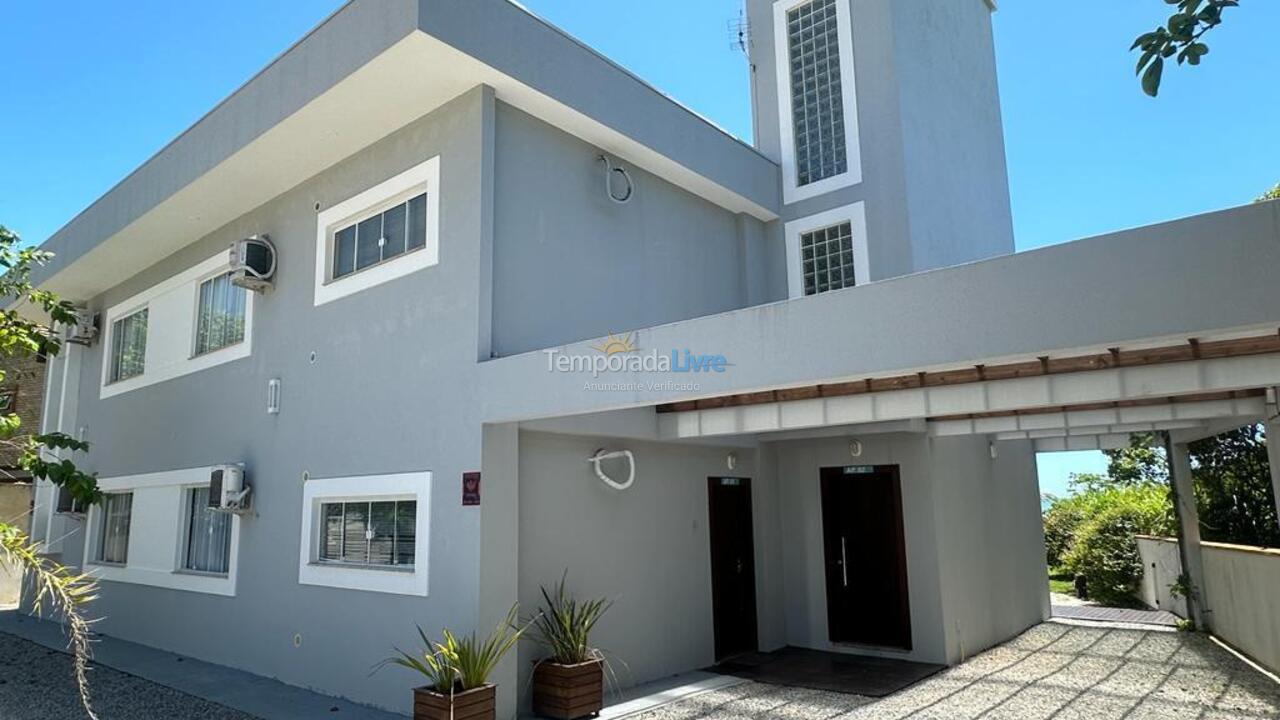 Apartment for vacation rental in Bombinhas (Canto Grande)