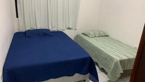 ENCANTADOR APARTAMENTO EN EDIFICIO FRENTE A PLAYA EL MORRO EN GUARAPARI