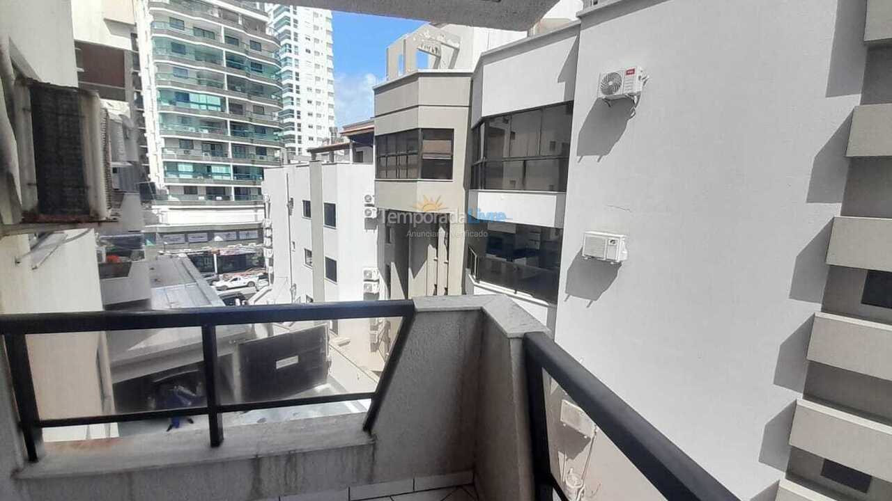 Apartment for vacation rental in Itapema (Meia Praia)