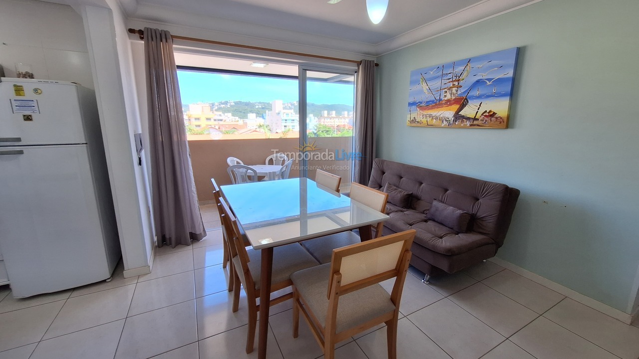 Apartment for vacation rental in Bombinhas (Praia de Bombinhas)
