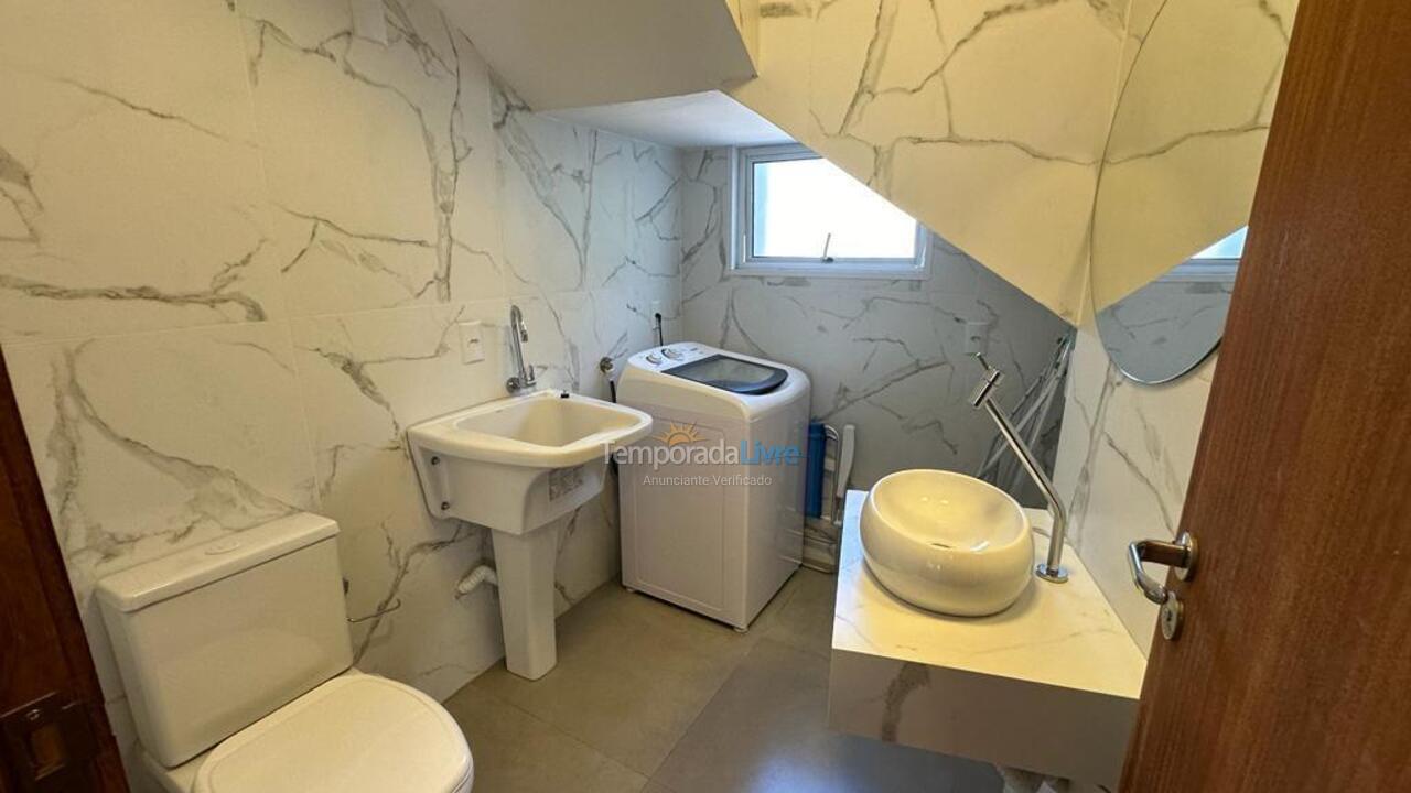 Apartamento para aluguel de temporada em Bombinhas (Canto Grande)