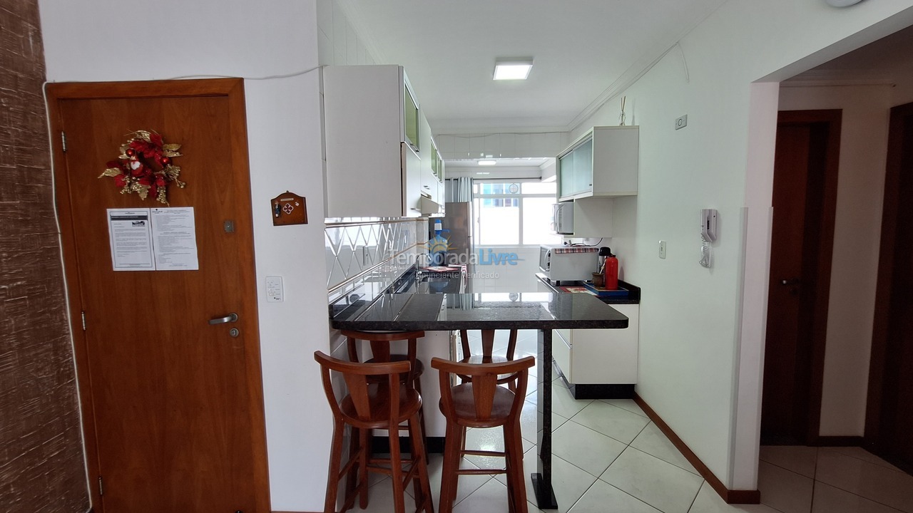Apartment for vacation rental in Bombinhas (Praia de Bombas)
