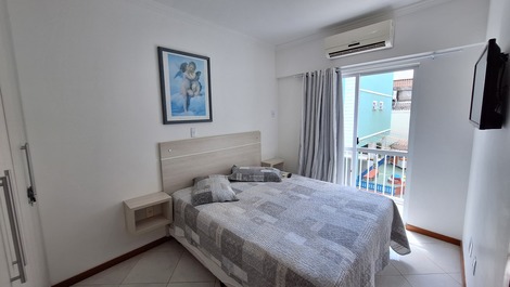 Apartment in Bombas for up to 6 people