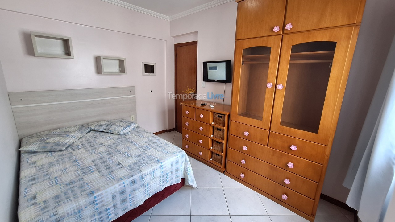 Apartment for vacation rental in Bombinhas (Praia de Bombas)