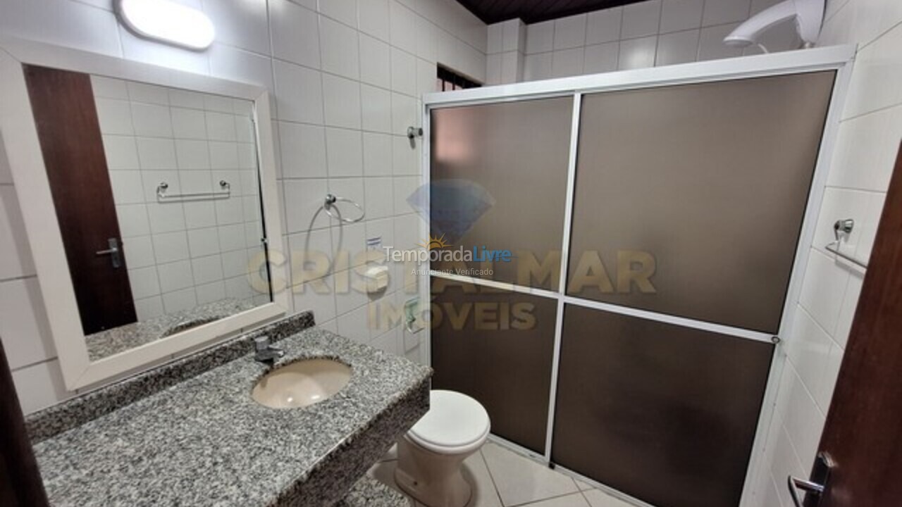 Casa para alquiler de vacaciones em Bombinhas (Praia de Bombas)