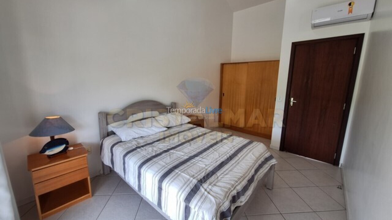 Casa para alquiler de vacaciones em Bombinhas (Praia de Bombas)