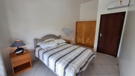 CASA ADOSADA EN PLAYA DE BOMBAS