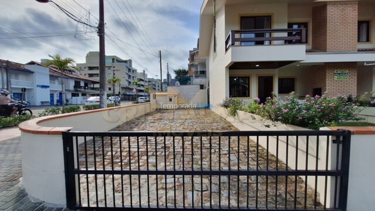 Casa para alquiler de vacaciones em Bombinhas (Praia de Bombas)