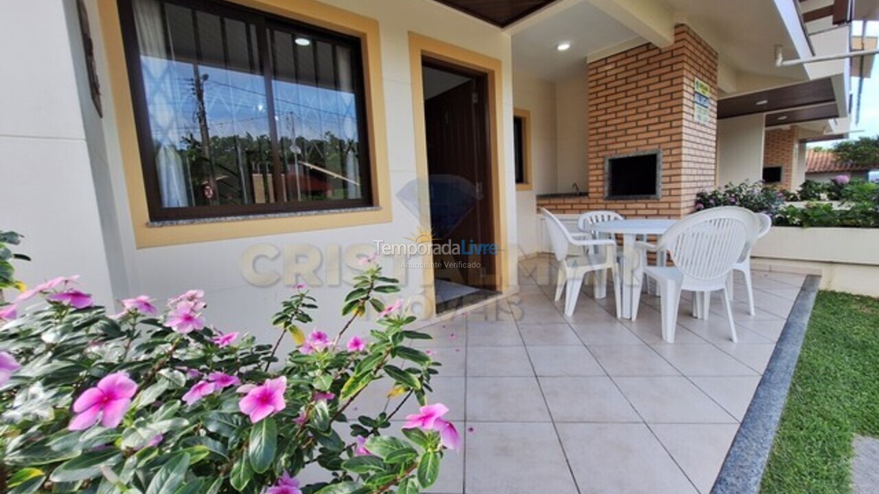 Casa para alquiler de vacaciones em Bombinhas (Praia de Bombas)