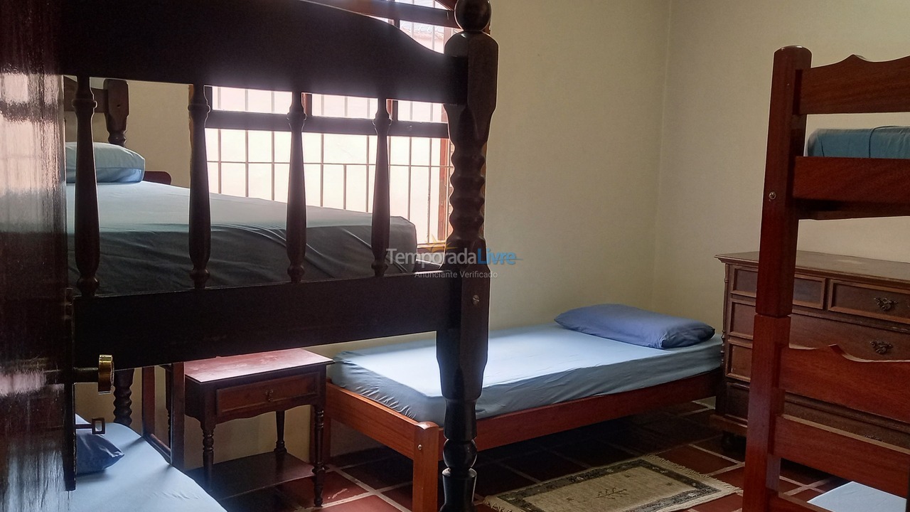 Casa para alquiler de vacaciones em Ilhabela (Perequê)