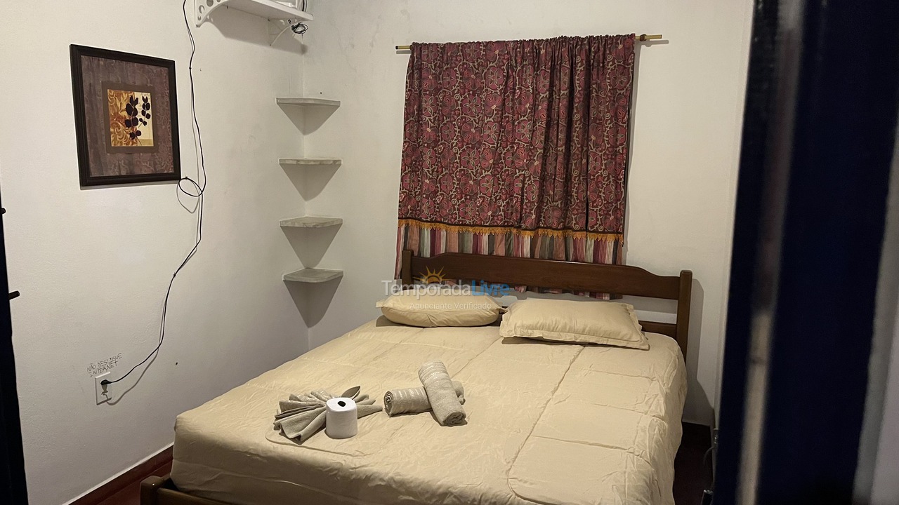 Casa para aluguel de temporada em Ubatuba (Enseada)