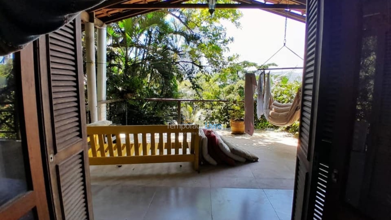 Casa para aluguel de temporada em São Sebastião (Maresias)