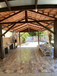 Ótima Casa Bombas/Bombinhas