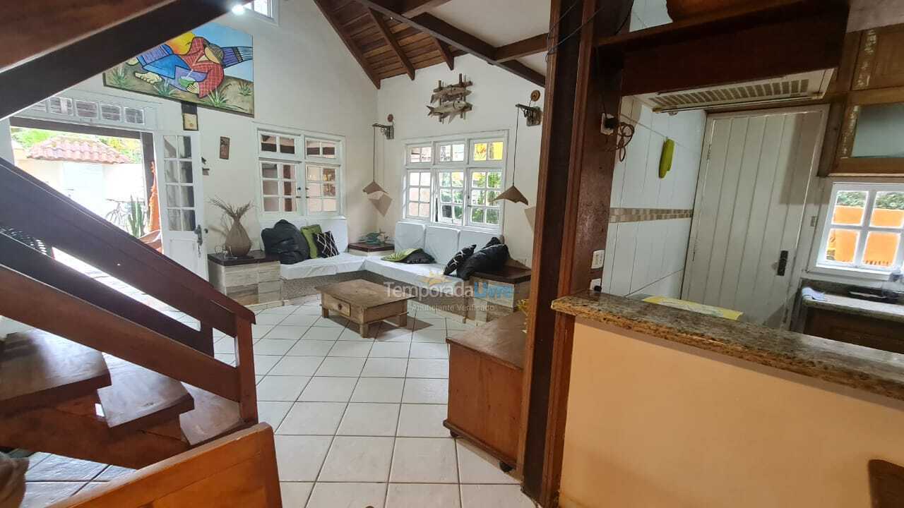 Casa para aluguel de temporada em São Sebastião (Maresias)