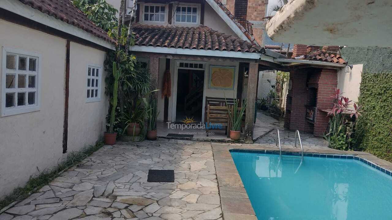 Casa para aluguel de temporada em São Sebastião (Maresias)