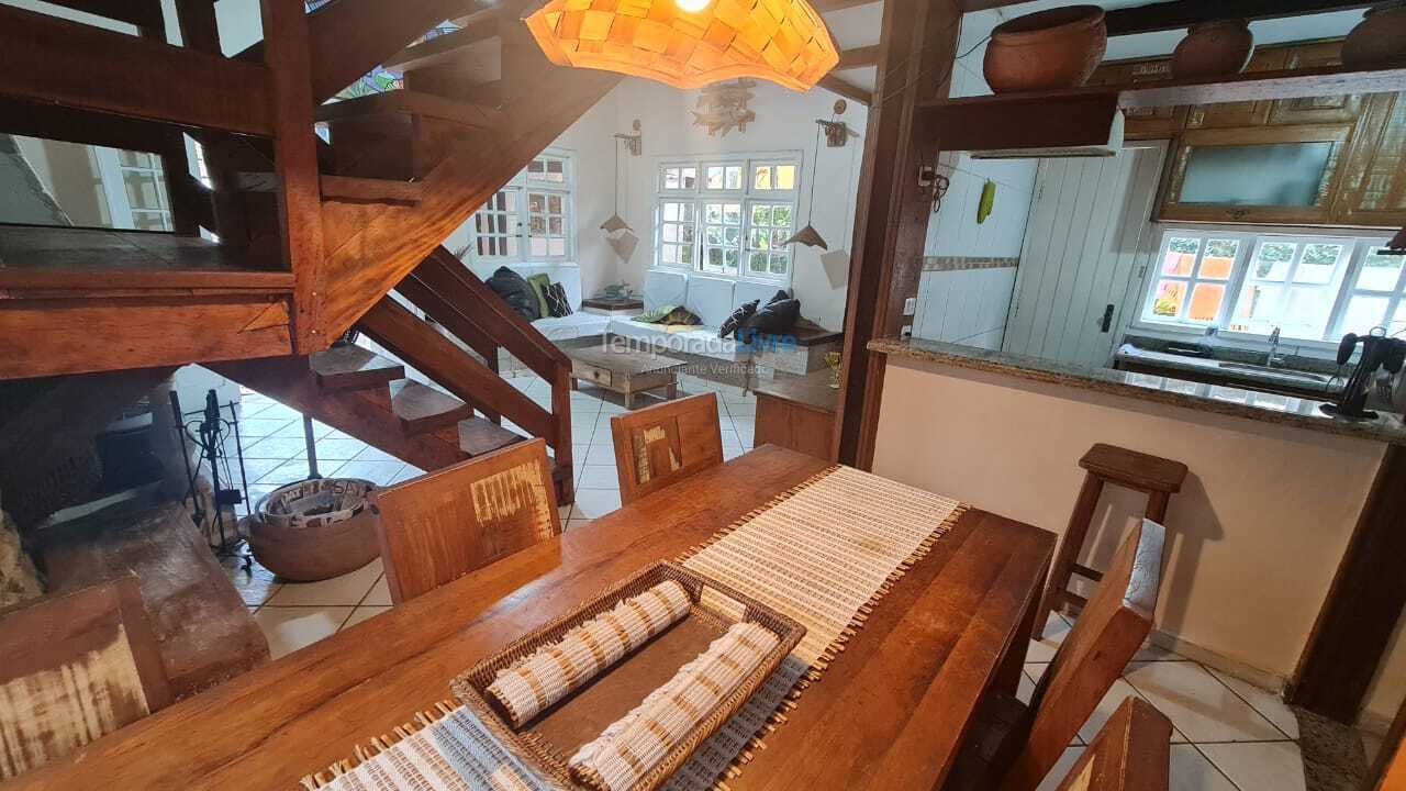 Casa para aluguel de temporada em São Sebastião (Maresias)
