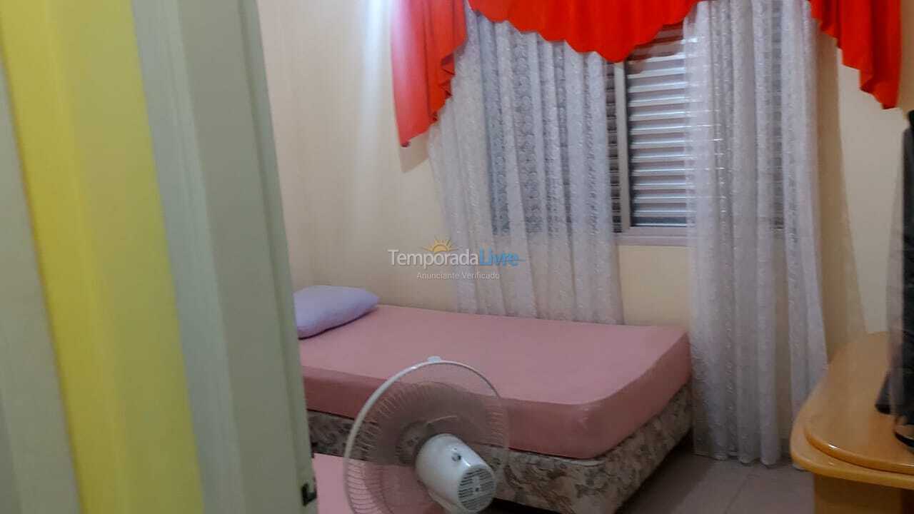 Apartamento para aluguel de temporada em Guarujá (Enseada)