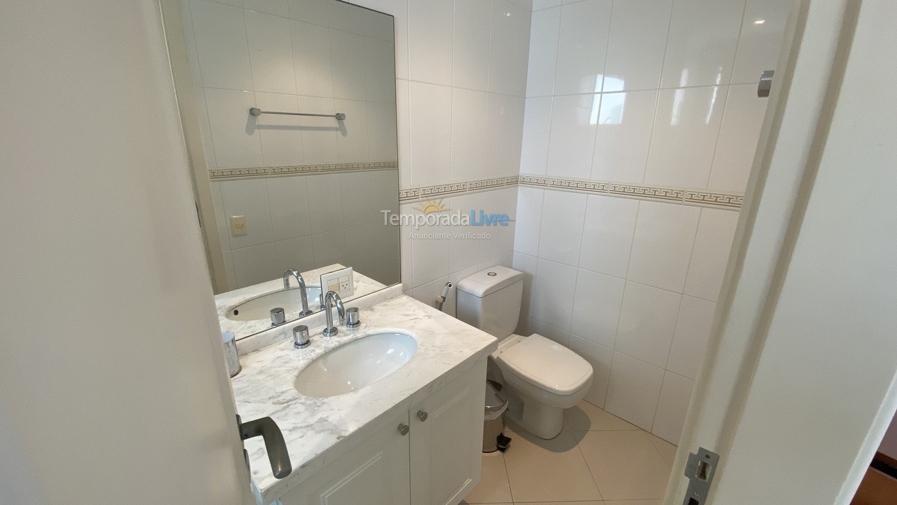 Apartamento para aluguel de temporada em Bertioga (Riviera de São Lourenço)