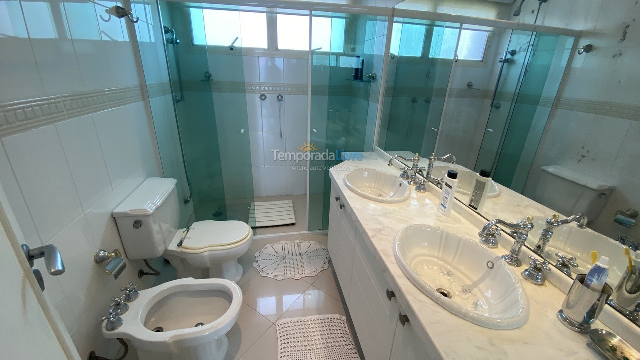 Apartamento para aluguel de temporada em Bertioga (Riviera de São Lourenço)