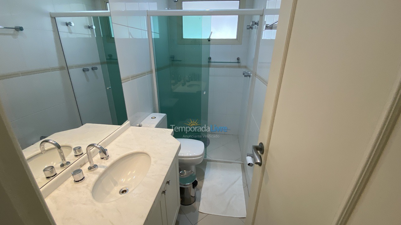 Apartamento para aluguel de temporada em Bertioga (Riviera de São Lourenço)