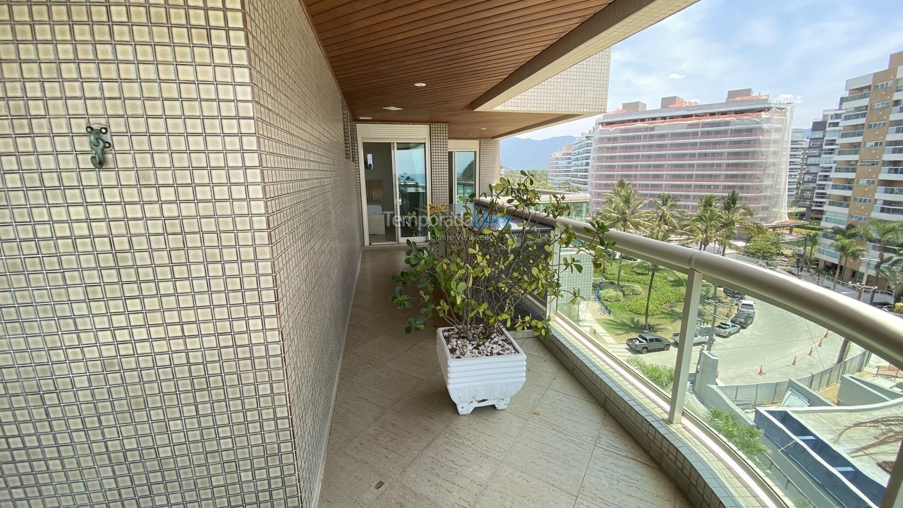 Apartamento para aluguel de temporada em Bertioga (Riviera de São Lourenço)