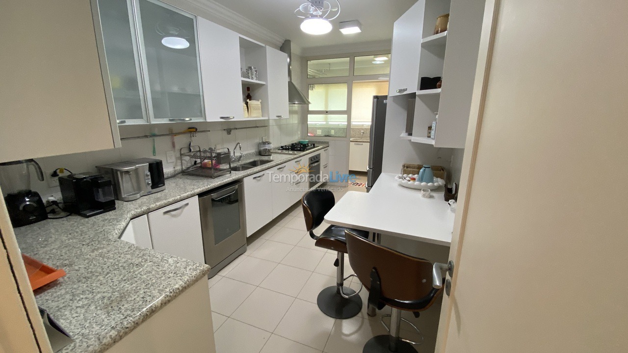 Apartamento para aluguel de temporada em Bertioga (Riviera de São Lourenço)