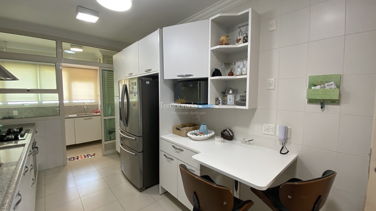 Apartamento para aluguel de temporada em Bertioga (Riviera de São Lourenço)