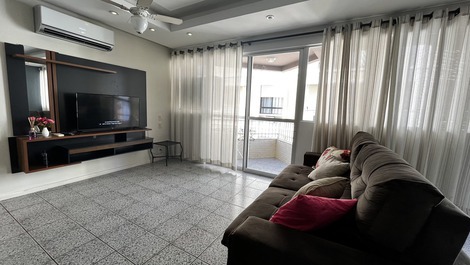 Apartamento para alugar em Florianópolis - Praia de Canasvieiras