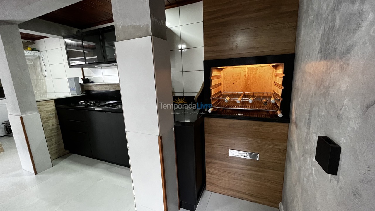 Apartamento para alquiler de vacaciones em Florianópolis (Praia de Ponta das Canas)