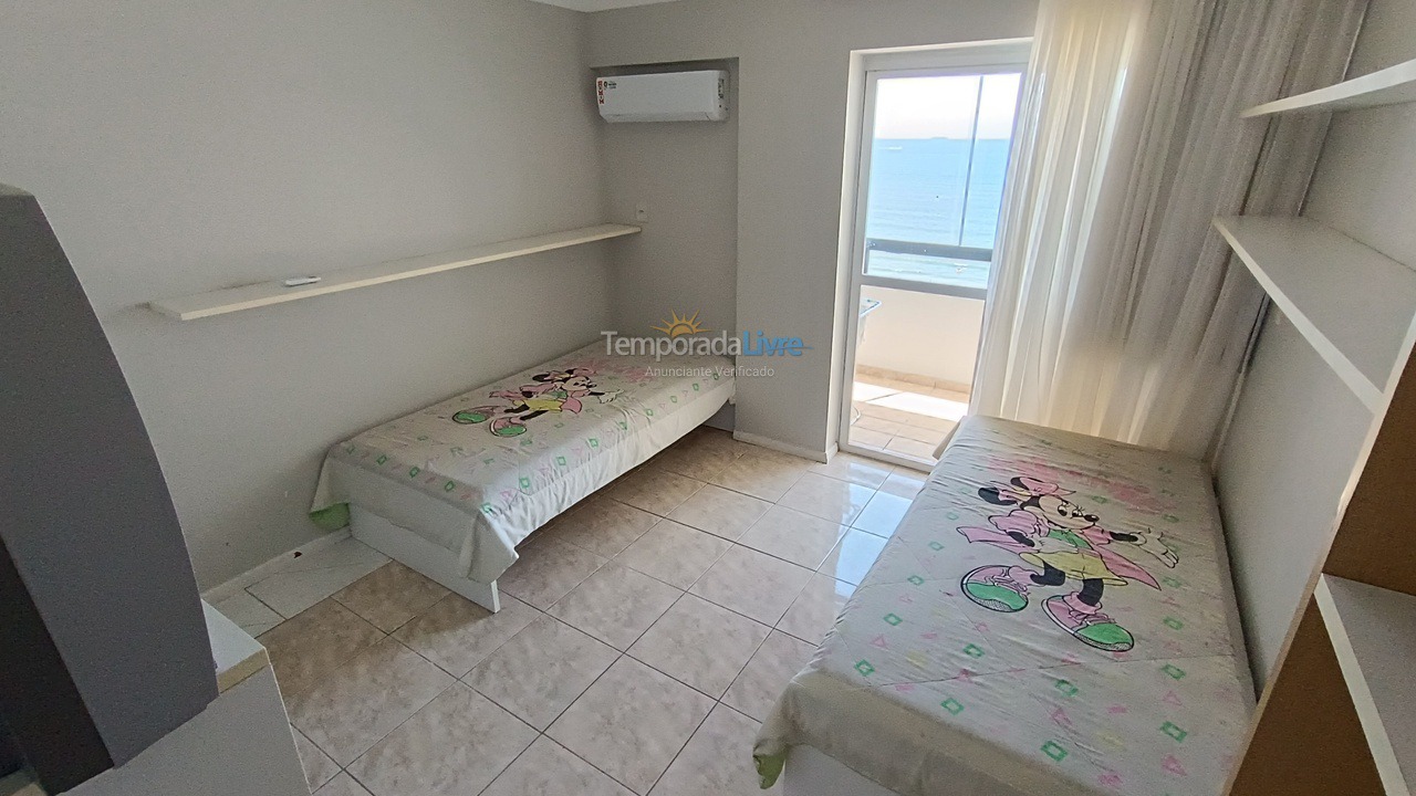 Apartamento para aluguel de temporada em Balneário Camboriú (Praia Central)