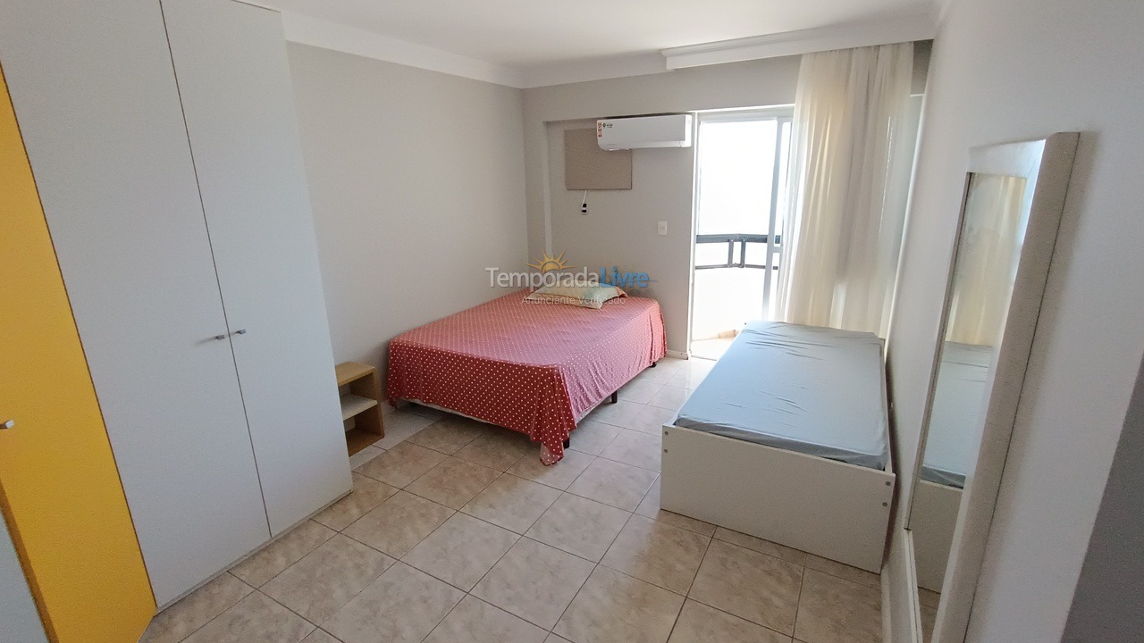 Apartamento para aluguel de temporada em Balneário Camboriú (Praia Central)