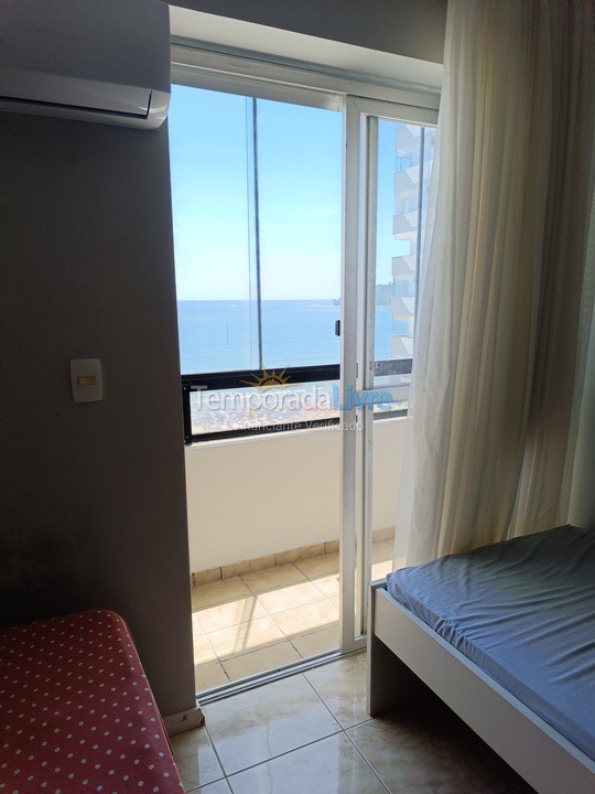 Apartamento para aluguel de temporada em Balneário Camboriú (Praia Central)