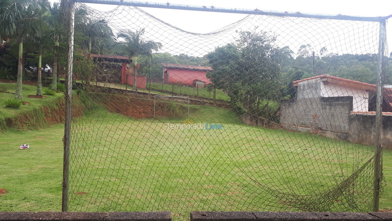 Granja para alquiler de vacaciones em Atibaia (Portão)