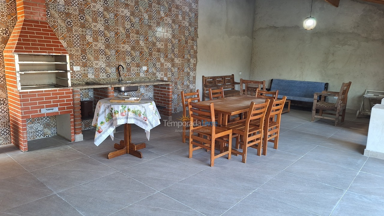 Granja para alquiler de vacaciones em Atibaia (Portão)