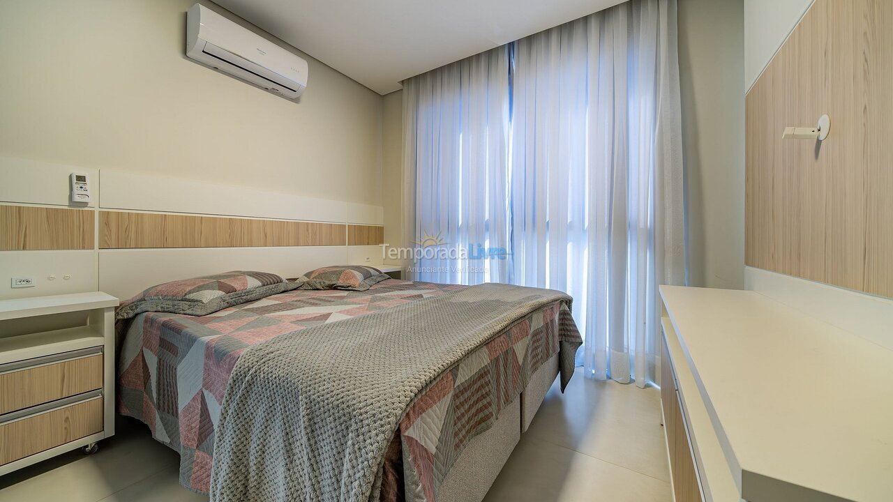 Apartment for vacation rental in Bombinhas (Mariscal)