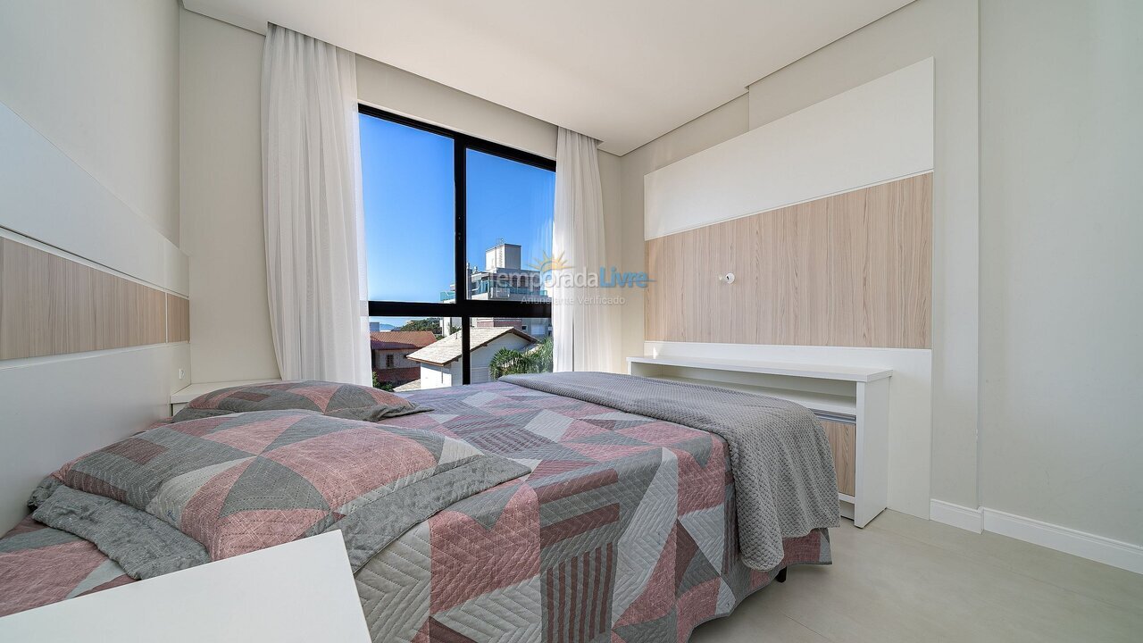 Apartment for vacation rental in Bombinhas (Mariscal)